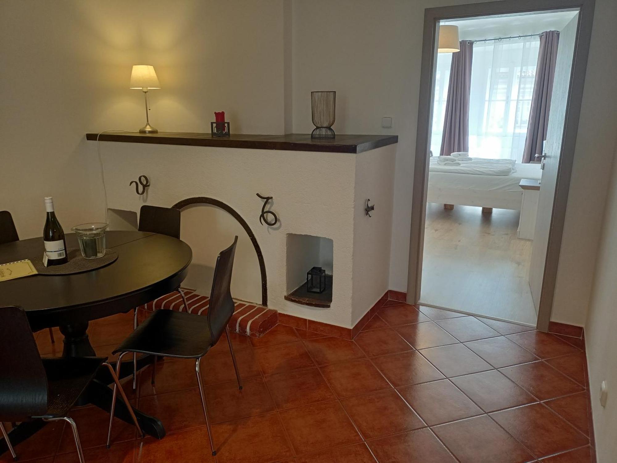 Betlem Apartment *